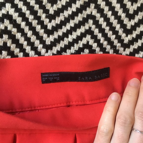 Zara red skirt - Picture 3 of 5